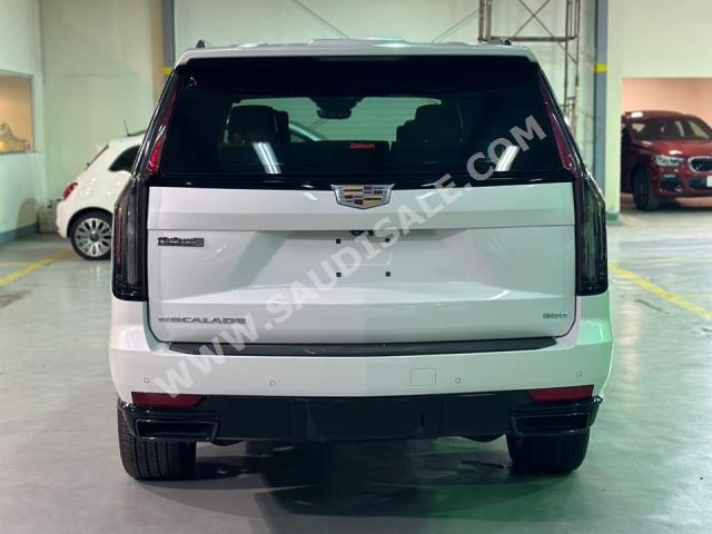 2021 كاديلاك اسكاليد