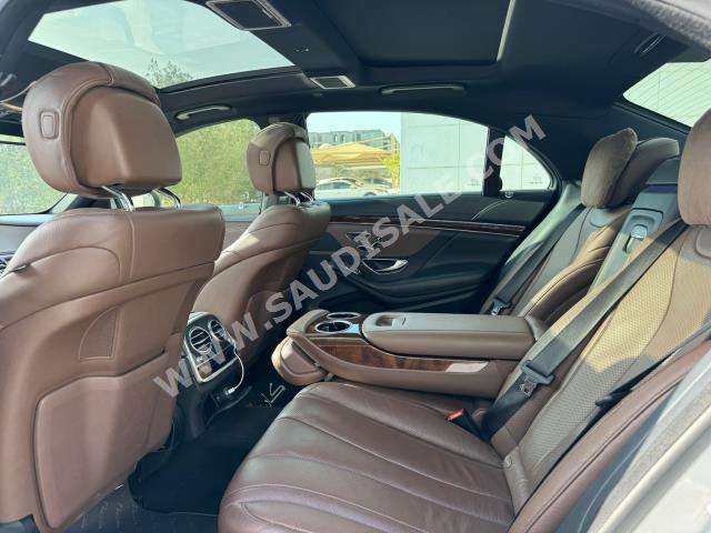 2016 مرسيدس - بنز إس 400