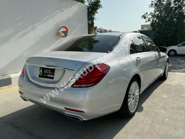 2016 مرسيدس - بنز إس 400