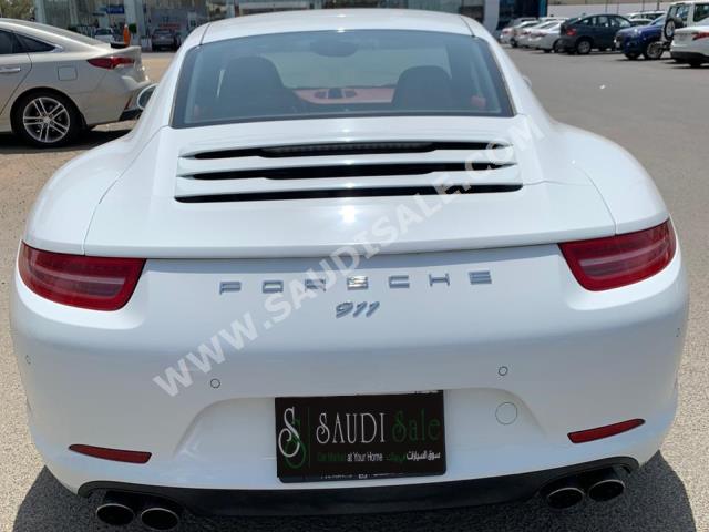 2013 Porsche 911 Carrera