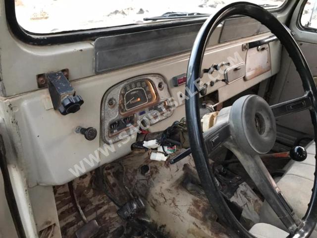 1978 تويوتا لاند كروزر ربع