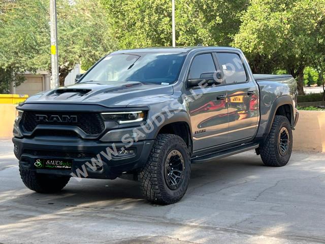 2023 دودج رام تي ار اكس