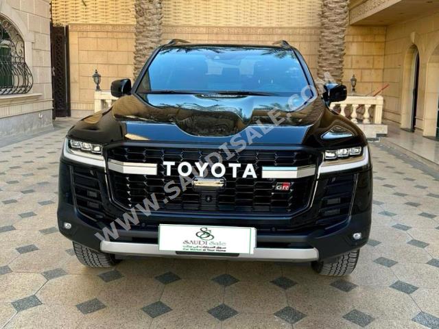 2023 تويوتا لاند كروزر جي ار سبورت
