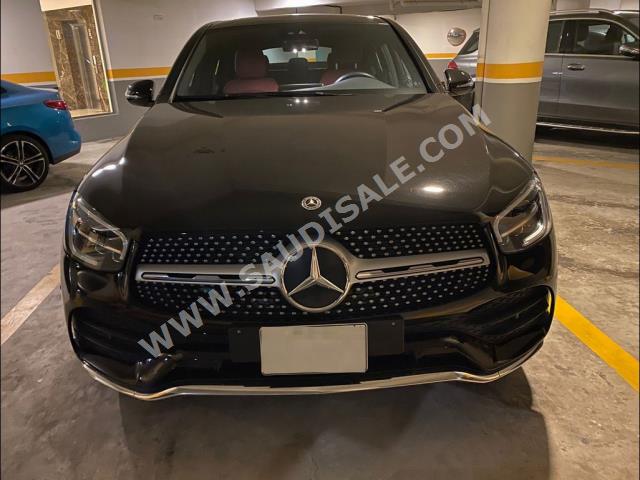 2021 مرسيدس - بنز جي إل سي 200