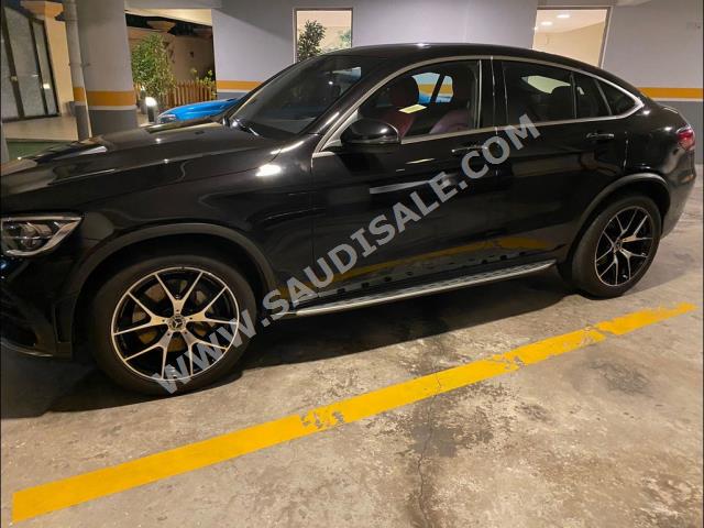 2021 مرسيدس - بنز جي إل سي 200