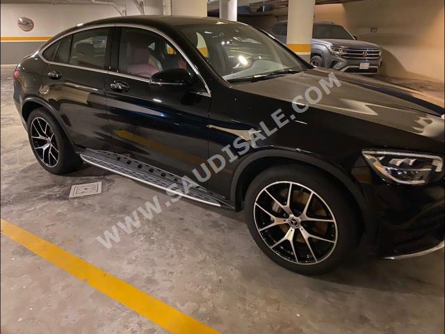 2021 مرسيدس - بنز جي إل سي 200