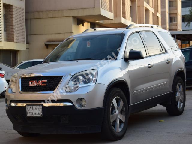 2010 GMC Acadia