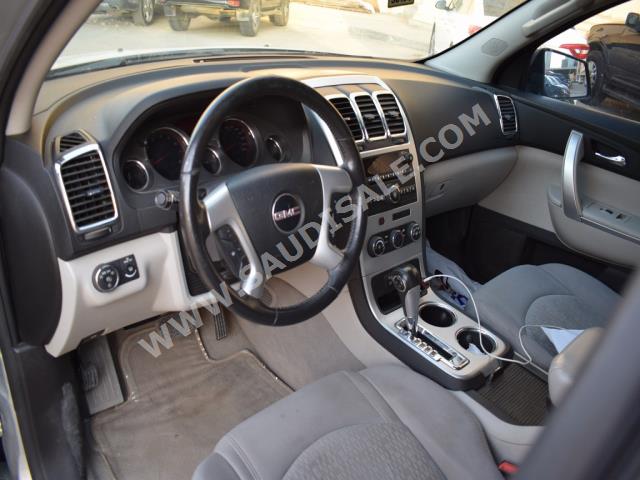 2010 GMC Acadia