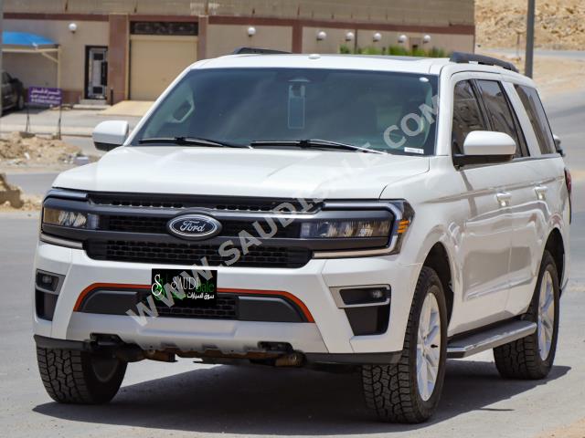 2022 فورد اكسبيديشن اكس ال تي