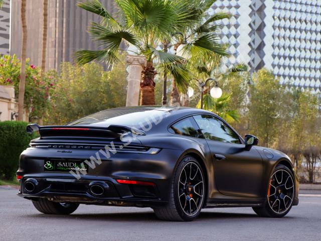 2021 بورش 911 توربو