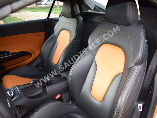 2009 اودي ار 8