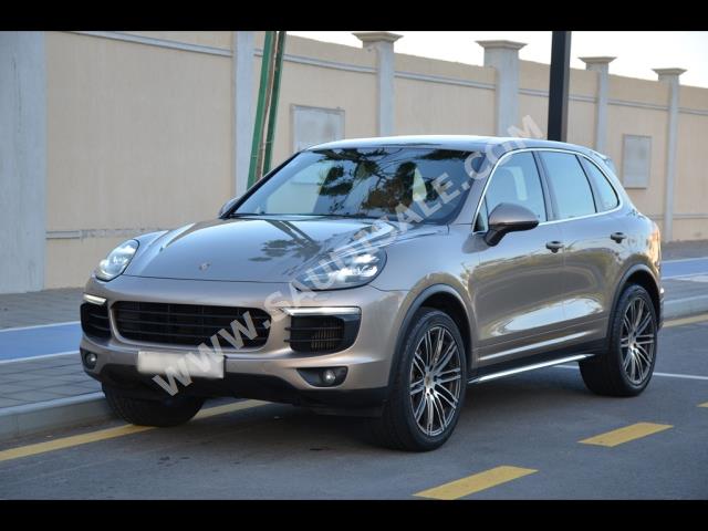 2016 بورش كايين اس