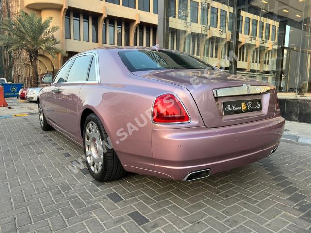 2014 رولز رويس قوست