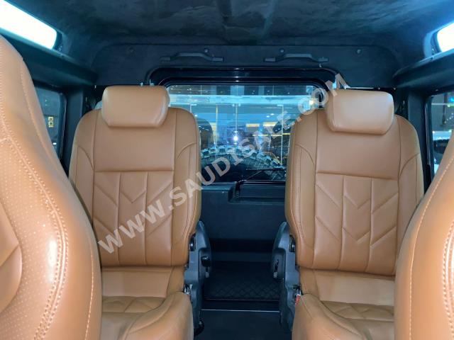 2016 لاند روفر ديفيندر 90