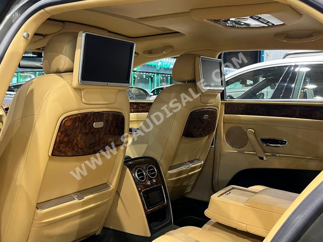 2015 بنتلي كونتيننتل فلاينج سبير