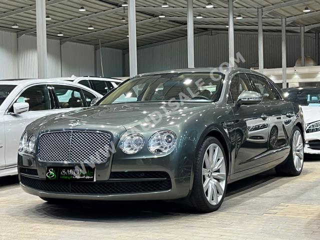 2015 بنتلي كونتيننتل فلاينج سبير