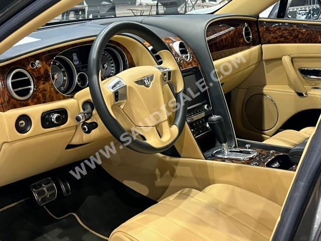 2015 بنتلي كونتيننتل فلاينج سبير