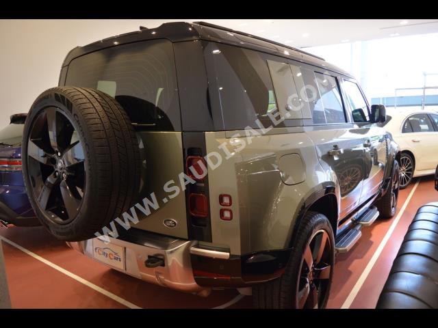 2023 لاند روفر ديفيندر اتش اس اي