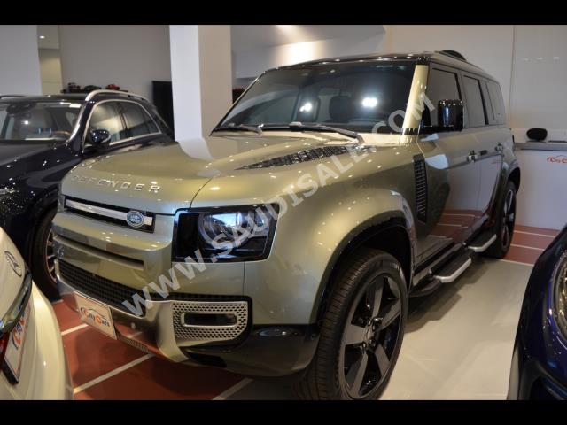 2023 لاند روفر ديفيندر اتش اس اي