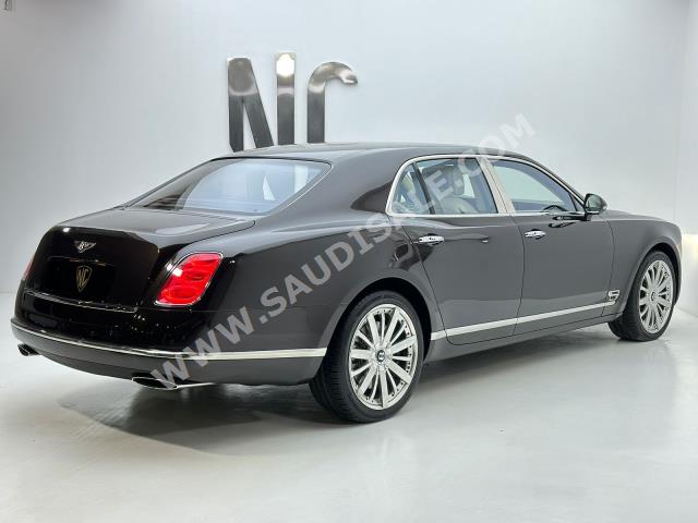 2014 بنتلي مولسان