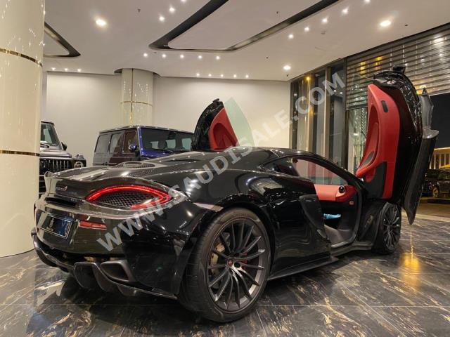 2017 مكلارين 570 جي تي