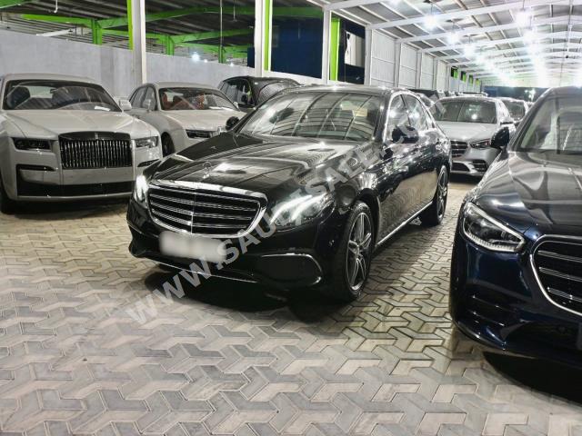 2017 مرسيدس - بنز إي 200 أي إم جي