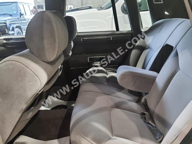 1989 لنكولن تاون كار