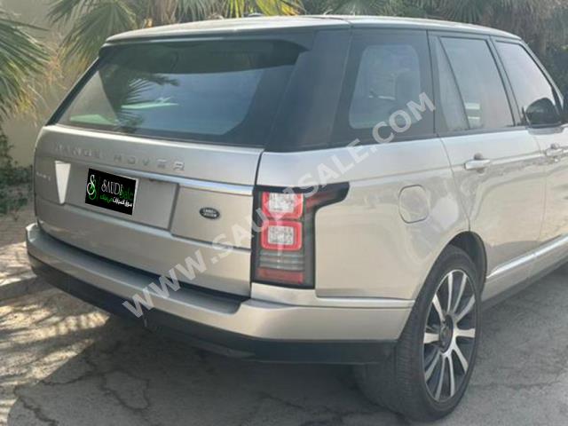 2015 لاند روفر رينج روفر فوج