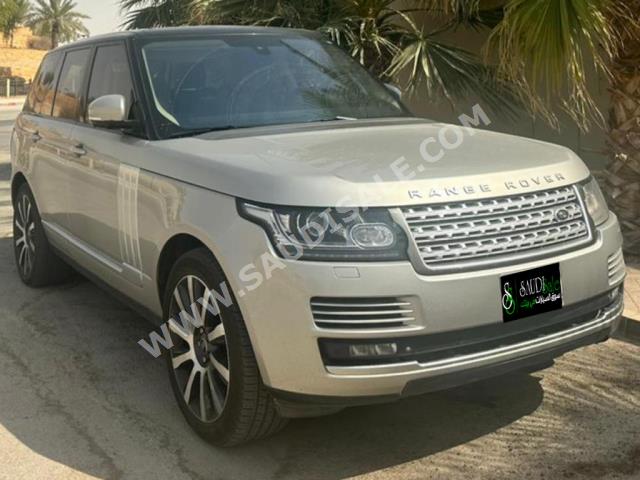 2015 لاند روفر رينج روفر فوج