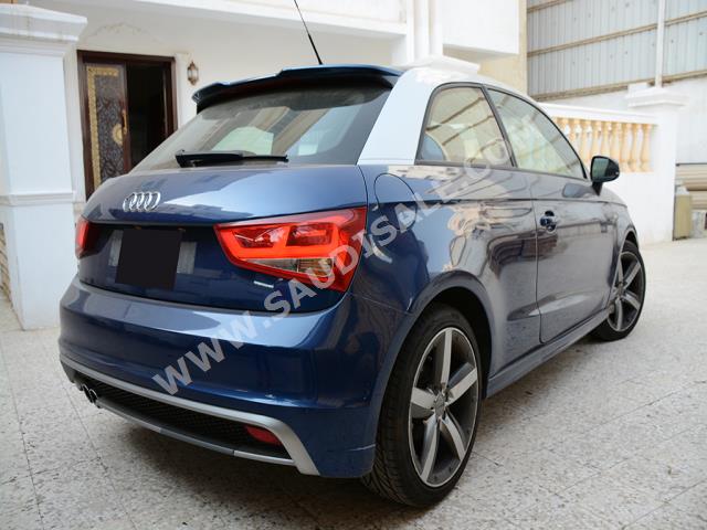 2011 اودي اي 1 اس لاين