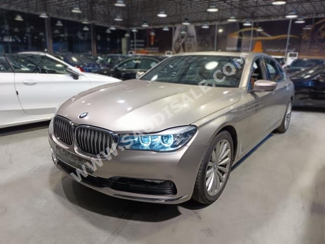 2018 بي ام دبليو الفئة السابعة 730 إل أي