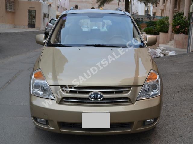 2010 Kia Carnival