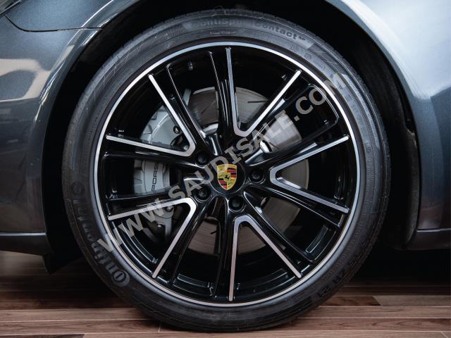 2019 Porsche Panamera 4S
