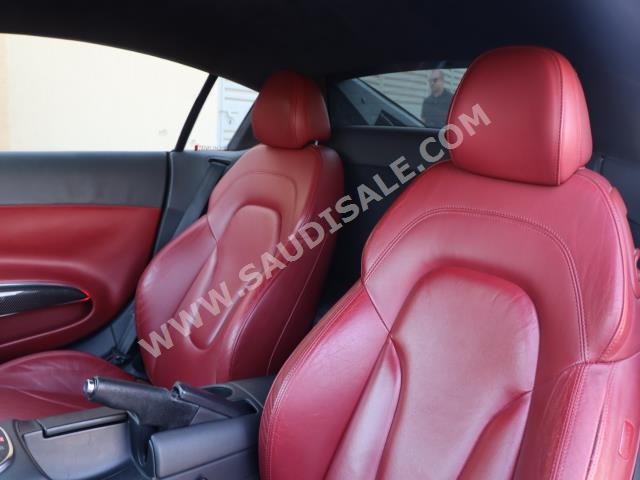 2011 اودي ار 8