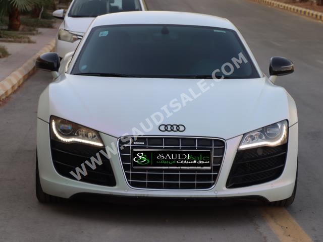 2011 اودي ار 8