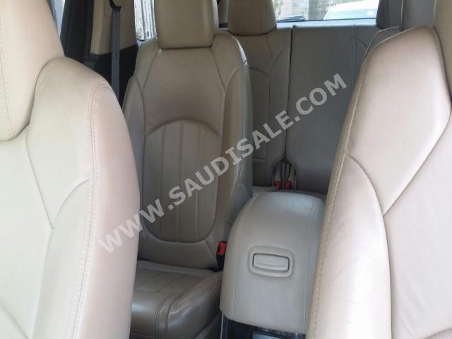 2011 GMC Acadia Denali
