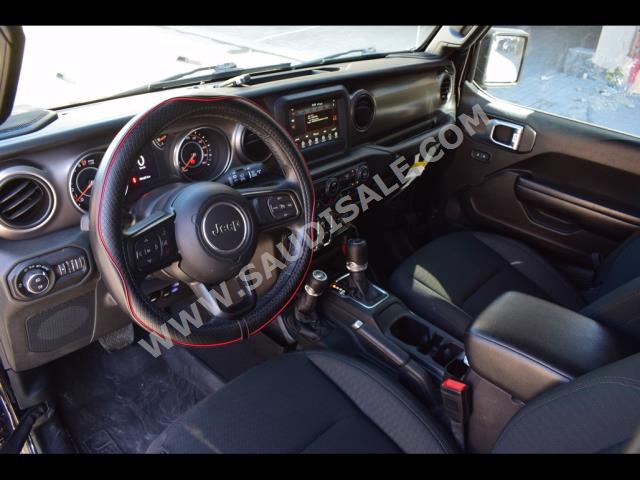 2020 جييب رانجلر سبورت