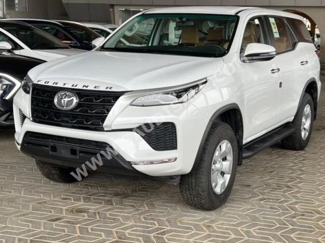 2023 تويوتا فورشنر جي اكس