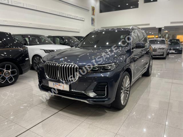 2022 بي ام دبليو الفئة اكس 7