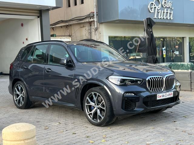 2021 بي ام دبليو الفئة اكس 5