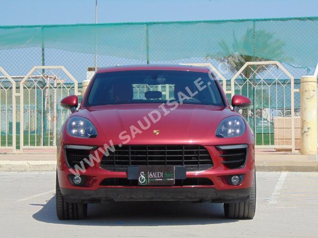 2015 Porsche Macan S