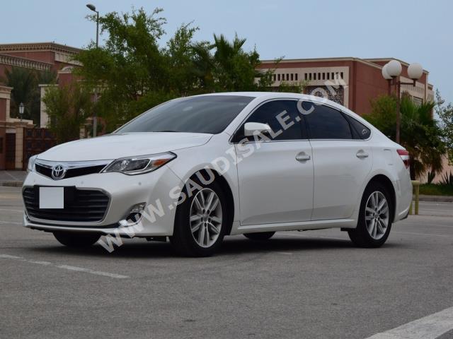 2013 تويوتا افالون اكس ال