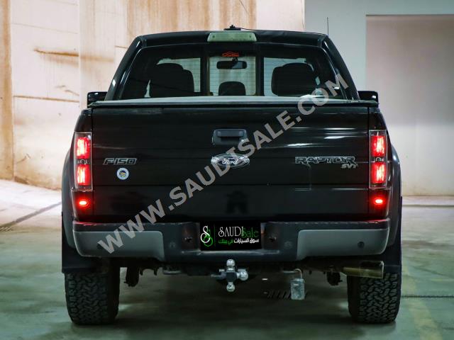2013 فورد اف 150 رابتور
