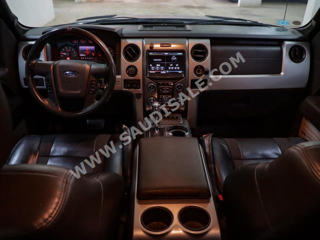 2013 فورد اف 150 رابتور