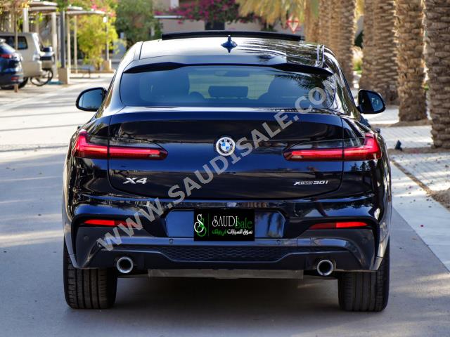 2020 بي ام دبليو الفئة اكس 4