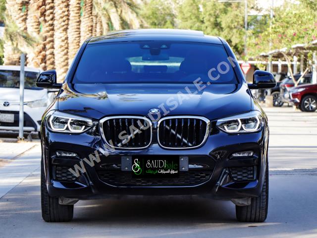 2020 بي ام دبليو الفئة اكس 4