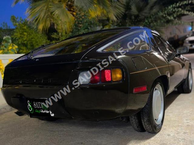 1979 Porsche 911 928