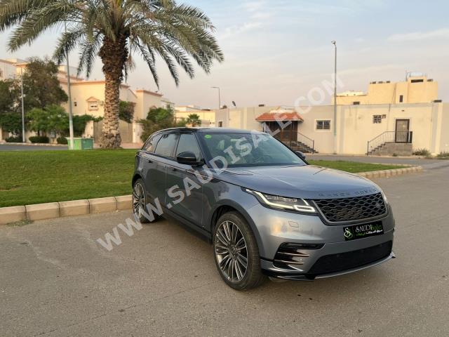 2018 لاند روفر رينج روفر فيلار أر - دايناميك