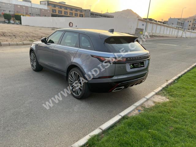 2018 لاند روفر رينج روفر فيلار أر - دايناميك
