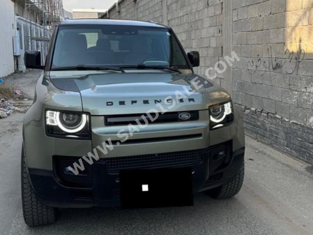 2021 لاند روفر ديفيندر